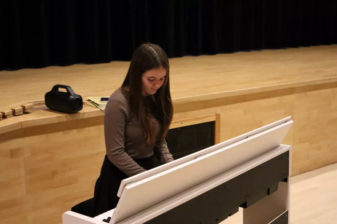 Popis Studium Muzycznego "Boskie Dźwięki"