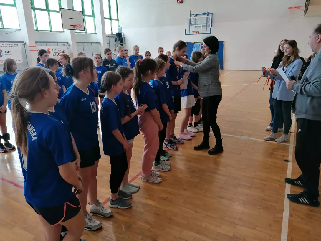 Trzecie miejsce w Mistrzostwach Łodzi w Koszykówce Dziewcząt