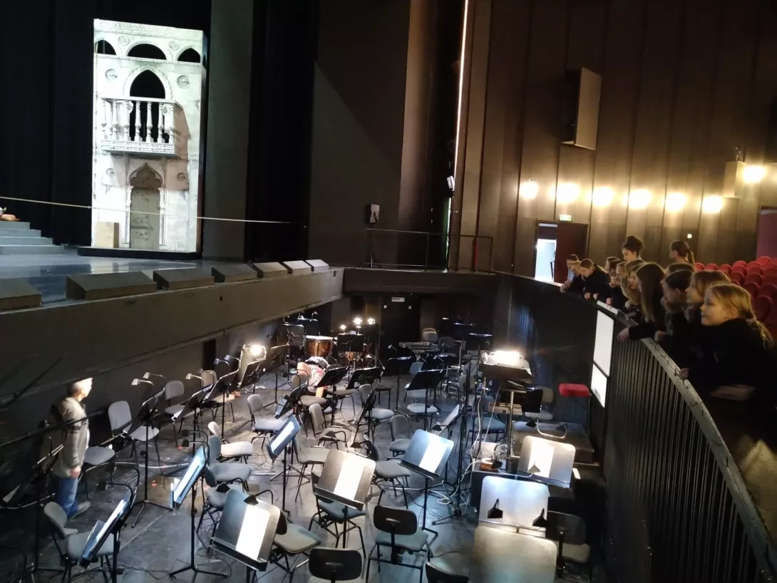 Za kulisami Teatru Wielkiego, 5c