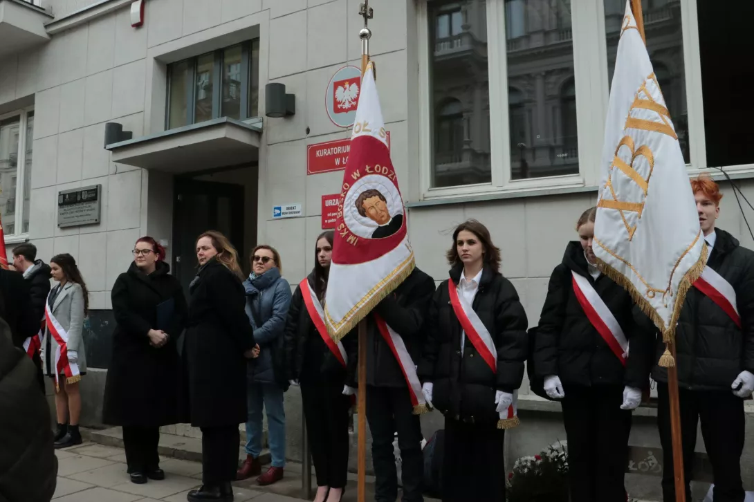 Uroczystość odsłonięcia tablicy pamiątkowej 