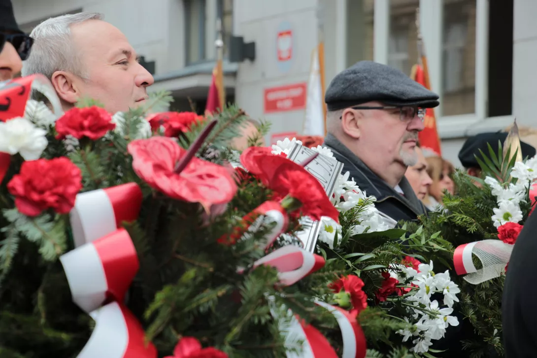 Odsłonięcie tablicy pamiątkowej poświęconej polskim dzieciom