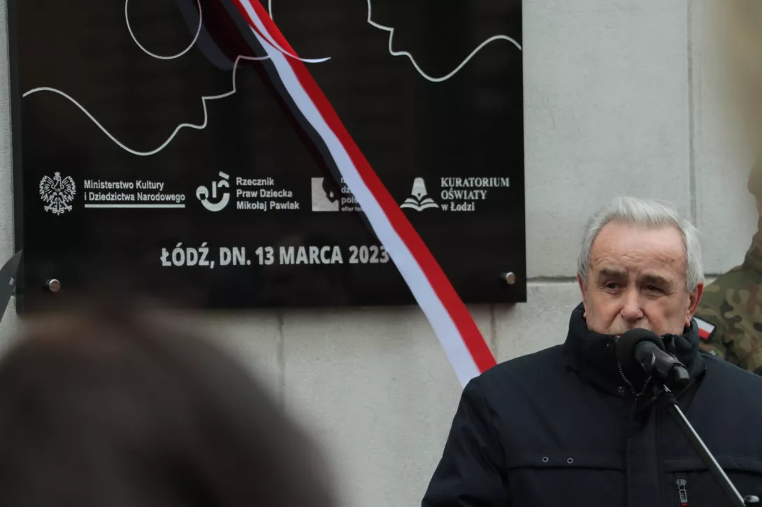 Odsłonięcie tablicy pamiątkowej poświęconej polskim dzieciom