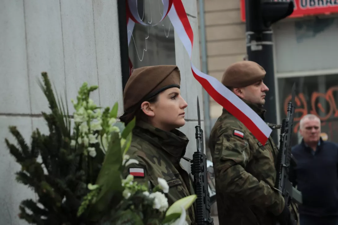 Odsłonięcie tablicy pamiątkowej poświęconej polskim dzieciom