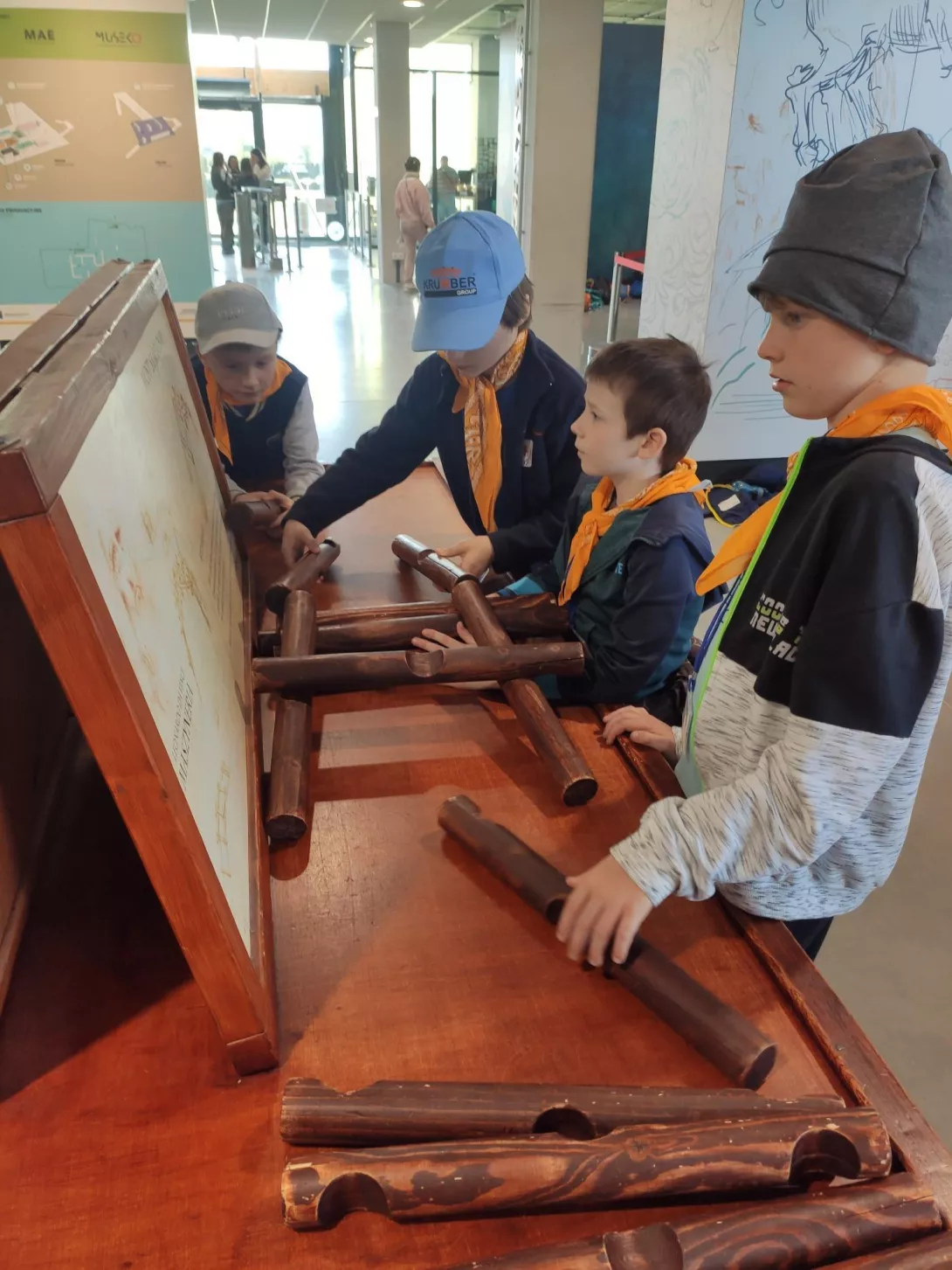 Wycieczka w Góry Świętokrzyskie klasy 2a i 2b SSP