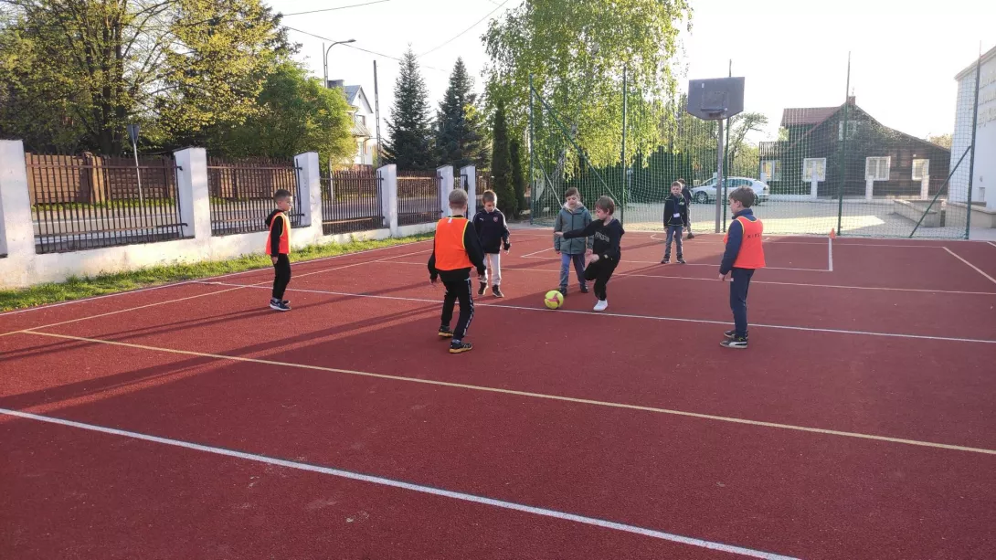 Wycieczka w Góry Świętokrzyskie klasy 2a i 2b SSP