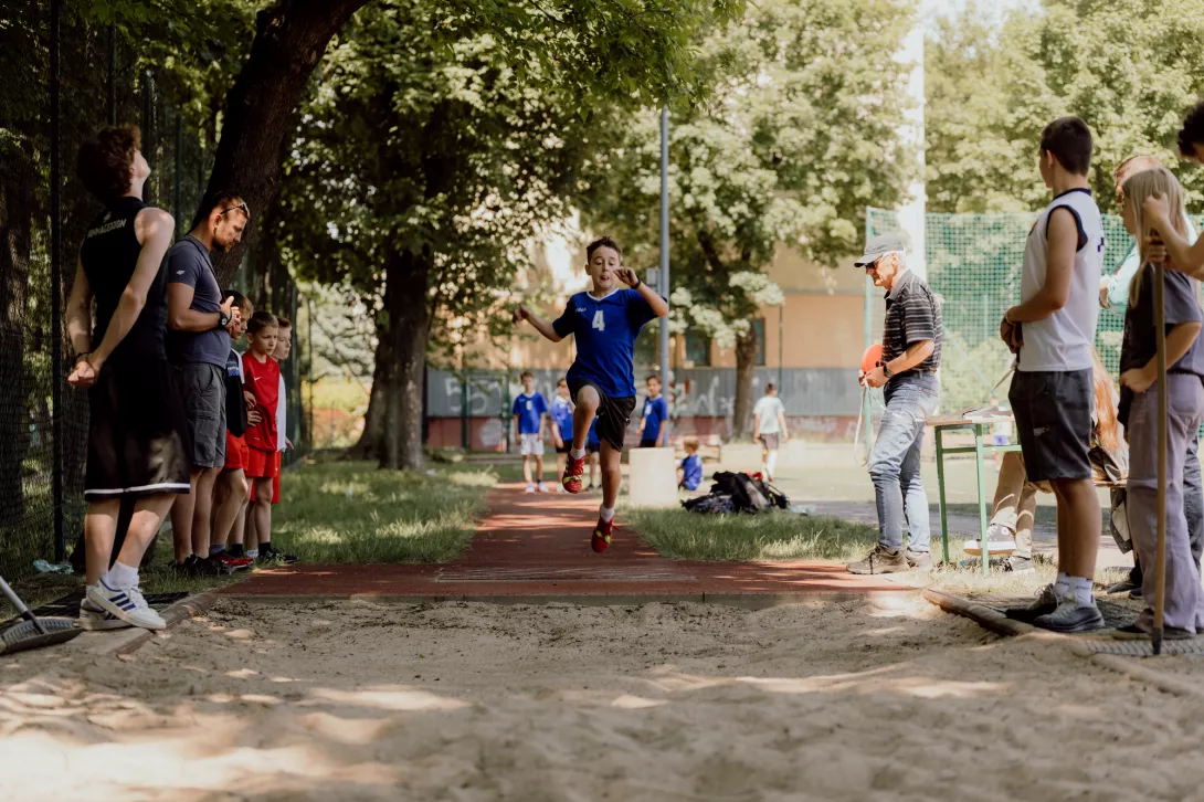 trójbój lekkoatletyczny