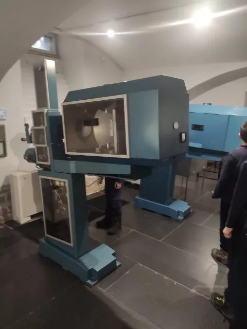 16