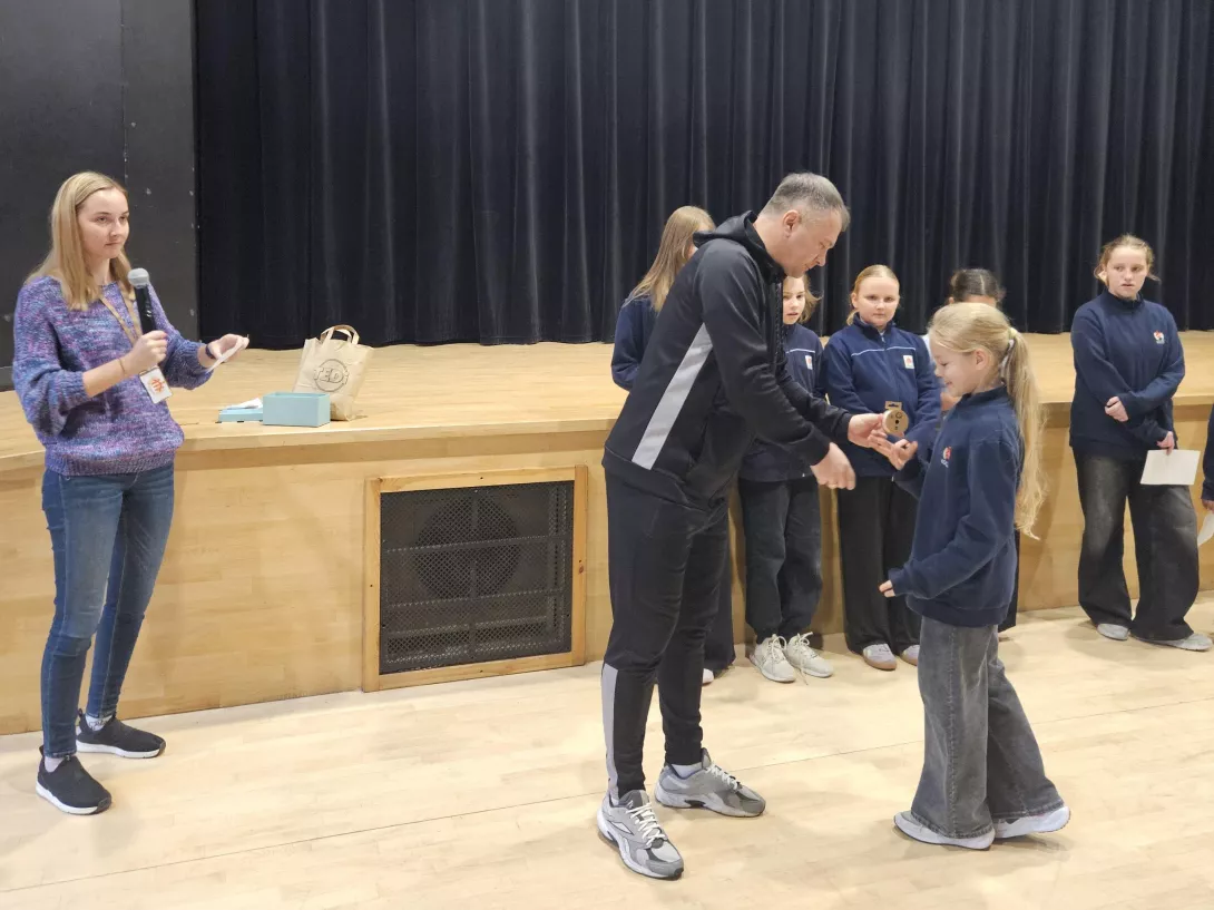 Uczniowie otrzymują marzenia