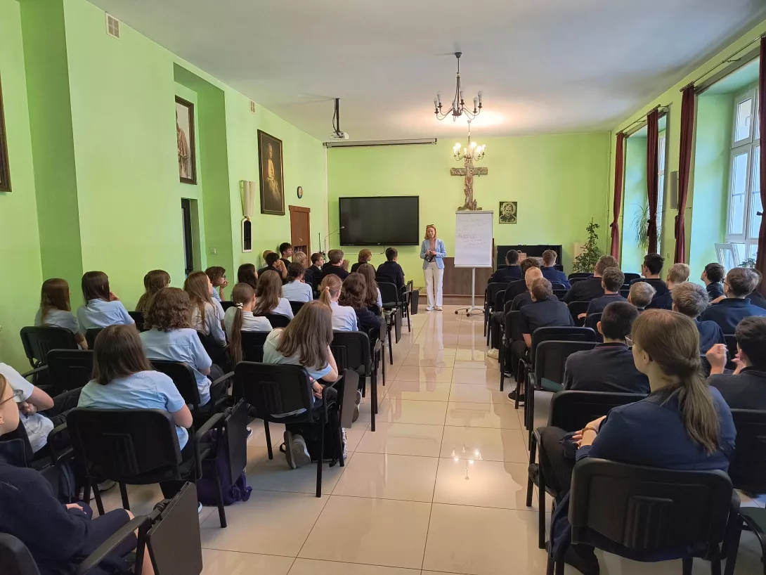 Spotkanie z zawodem - własna działalność (menager, cukiernik)