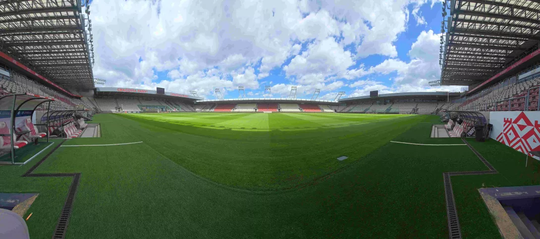 Wycieczka 4b do Krakowa, zwiedzanie stadionu Cracovii