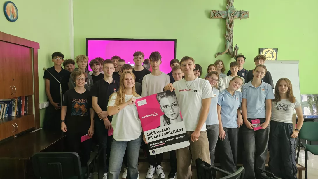 Zwolnieni z Teorii i klasy 1SLO