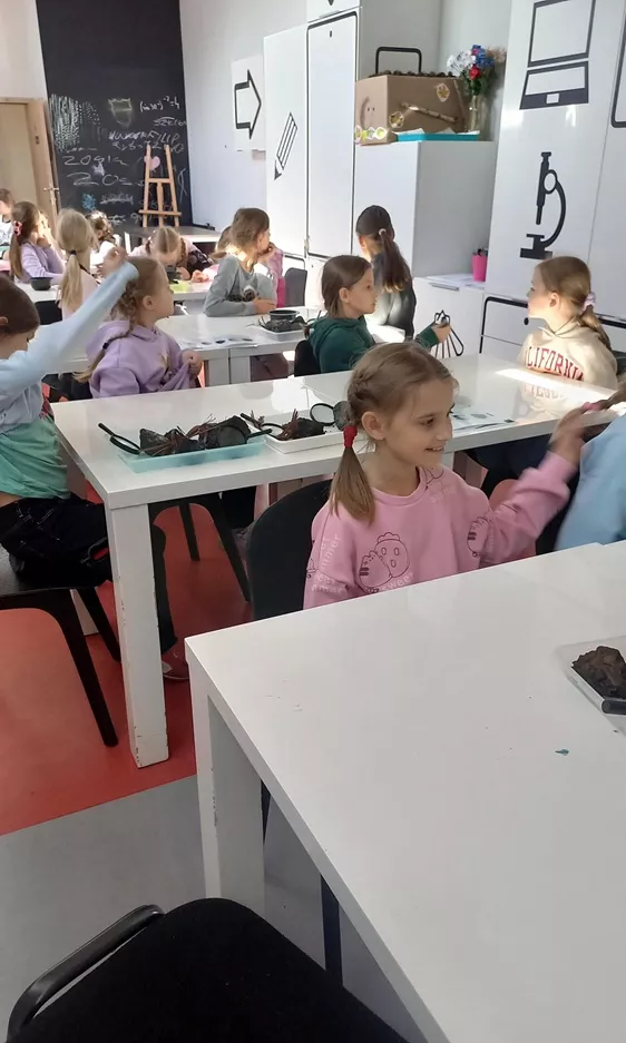 Uczniowie klasy 3C i 3D podczas wycieczki