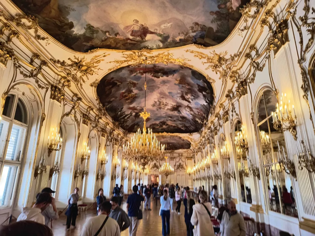 Majówka 2025, sala balowa Pałacu Schönbrunn