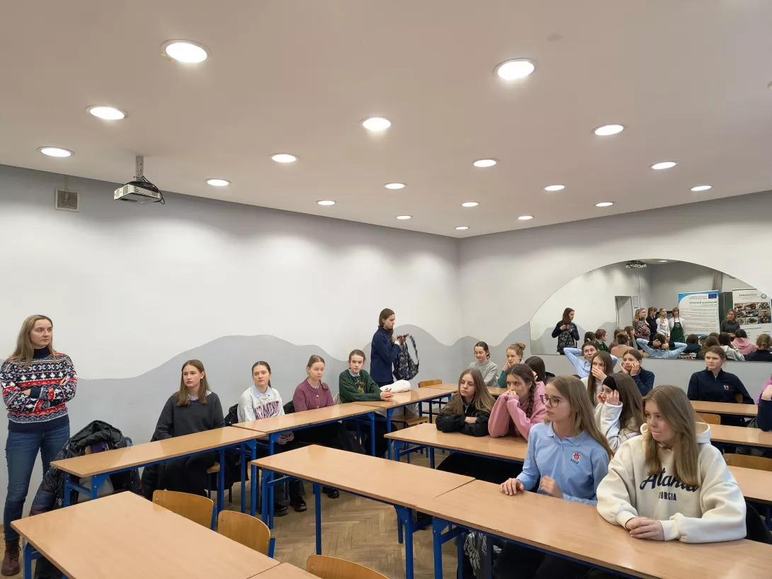 Dziewczęta 7a w Technikum Gastronomicznym w Łodzi