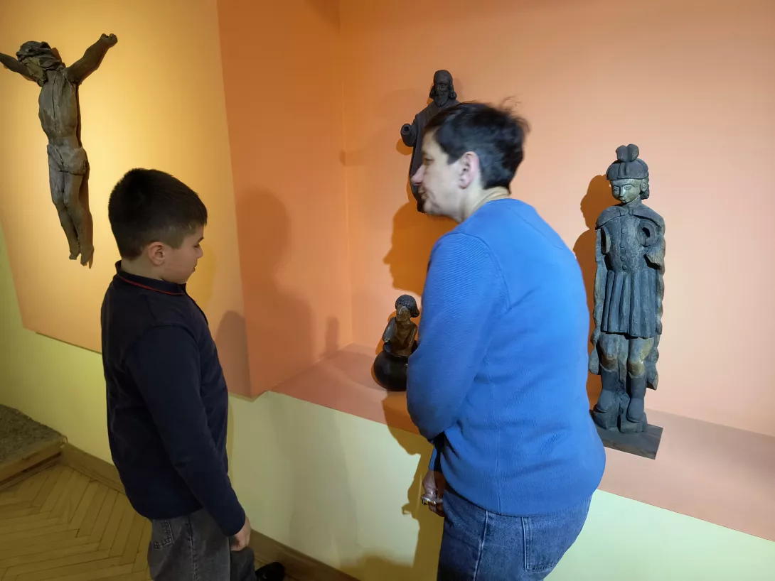 Chłopcy z 4b w Muzeum Archeologicznym i Etnograficznym