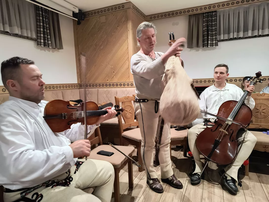 Zimowisko 2025, wieczór z kapelą góralską