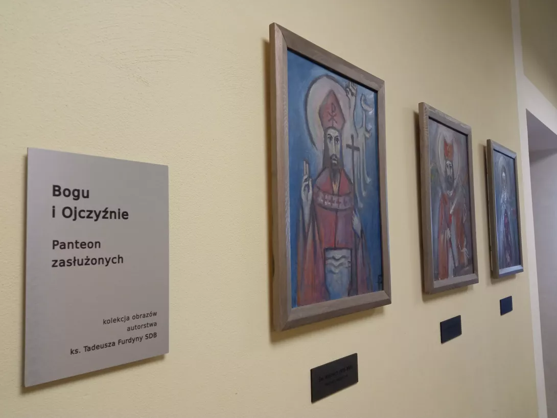 tytuł i obrazy naszej wystawy
