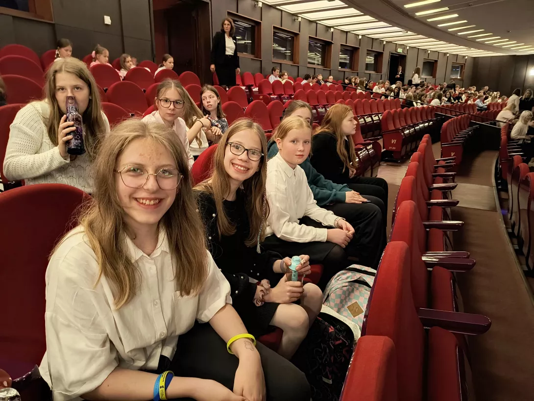 W Teatrze Wielkim w Łodzi, klasa 5c