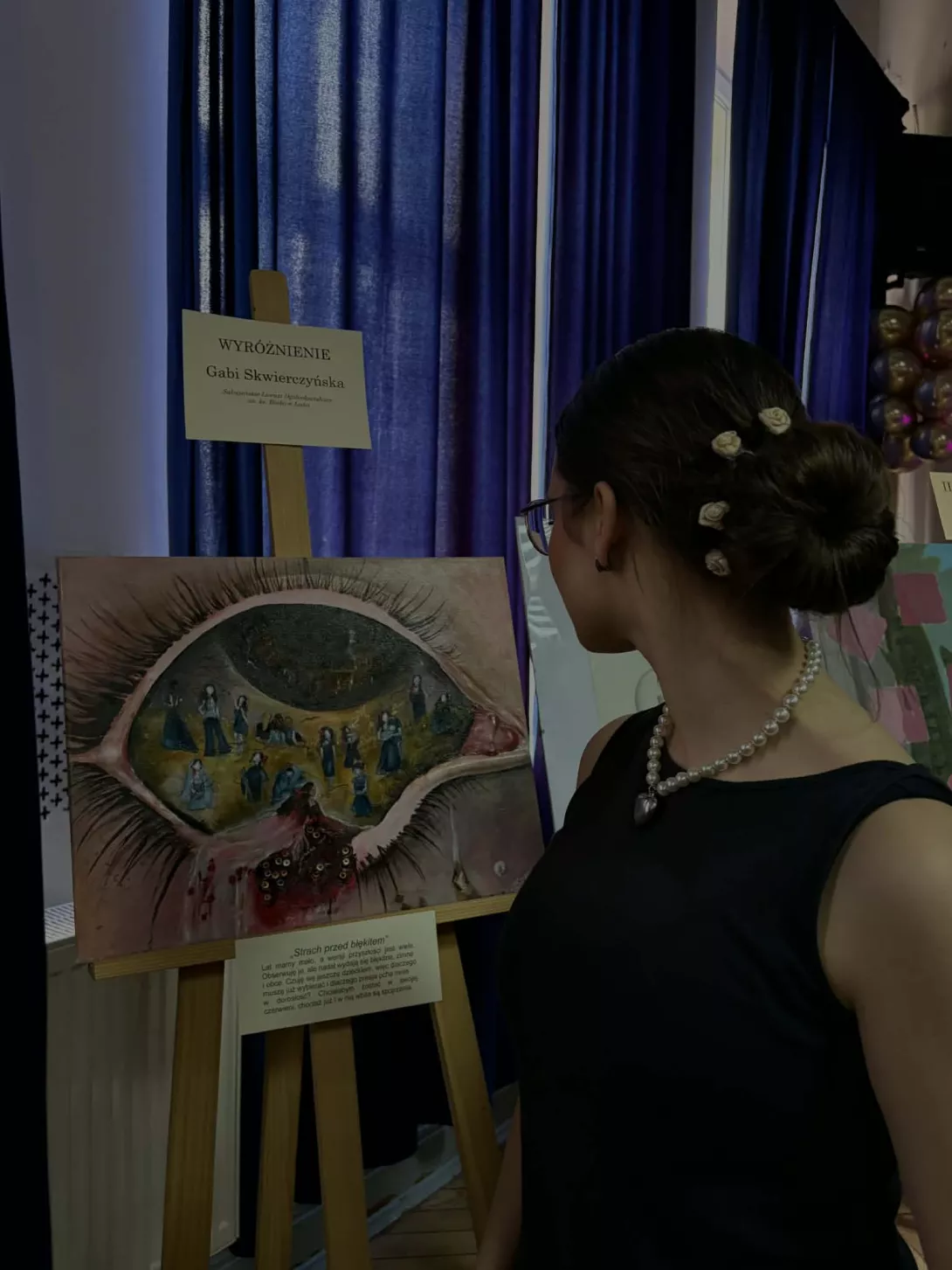 Gabriela Skwierczyńska z wyróżnioną pracą.