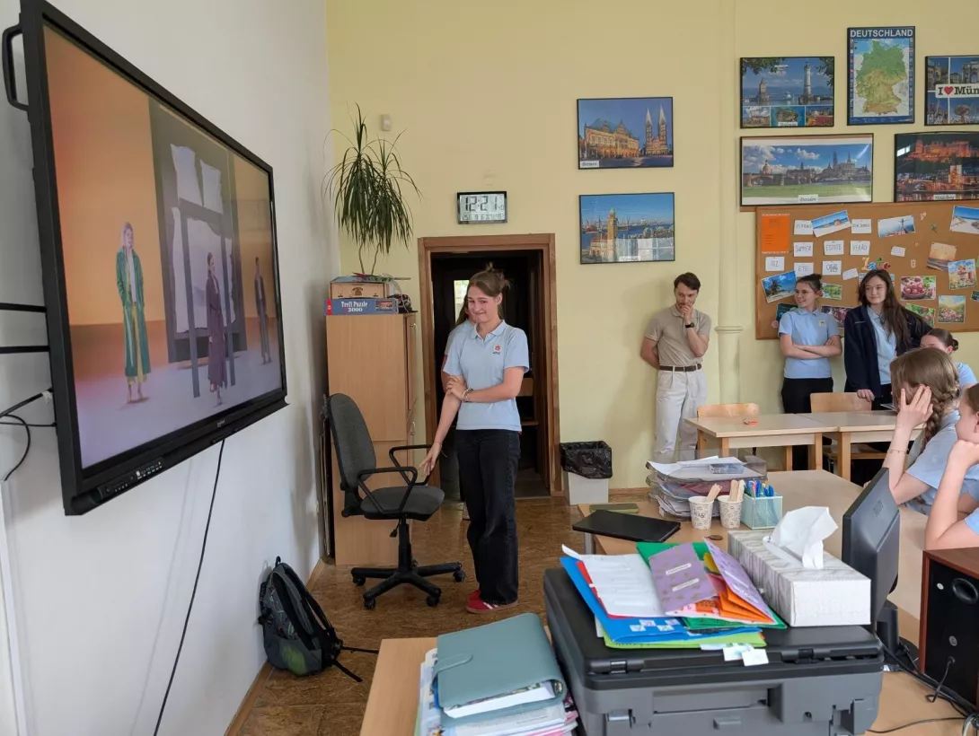 Klasa 7a na warsztatach z Łukaszem Kózką
