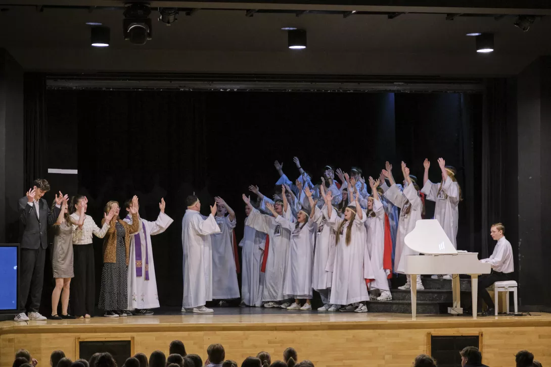 Przedstawienie Oddział Aniołów Stróżów. (fot. Maciej Majtczak)