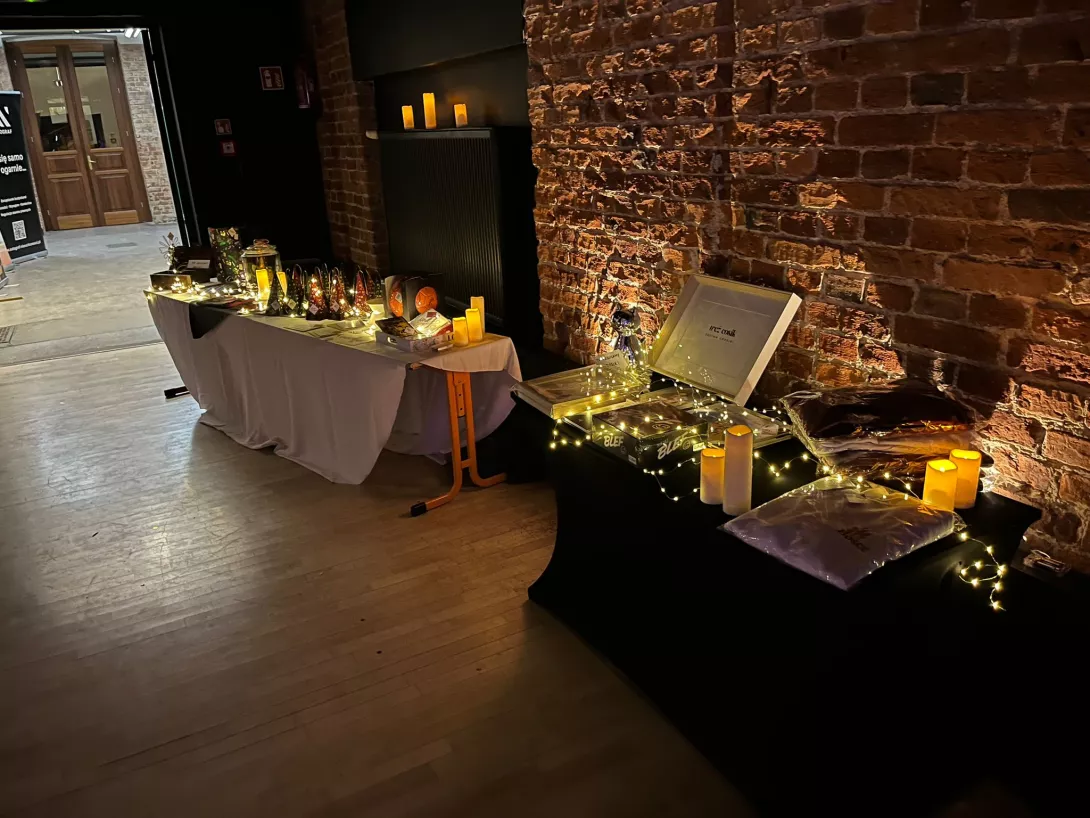 W czasie Balu Karnawałowego Rady Rodziców była możliwość wylicytowania wspaniałych przedmiotów.