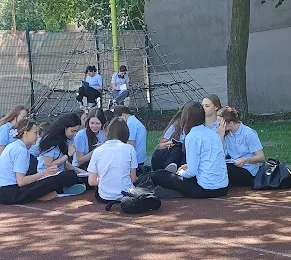 Klasy na boisku